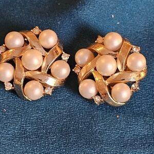 Vintage Pearl And Gold Clip On Earrings